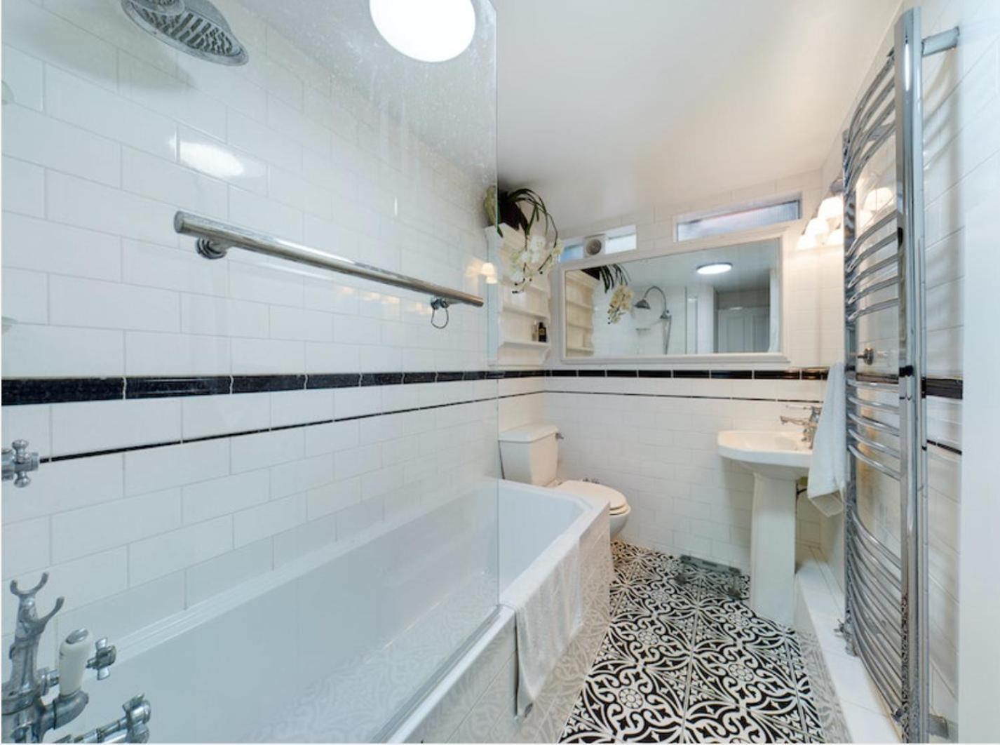 The Clapham Apartment With Private Patio Лондон Екстер'єр фото