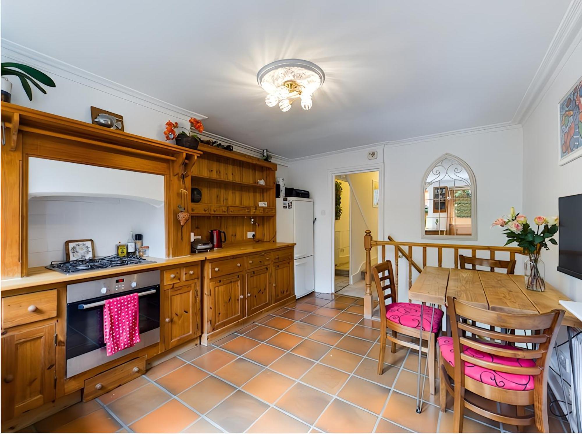 The Clapham Apartment With Private Patio Лондон Екстер'єр фото